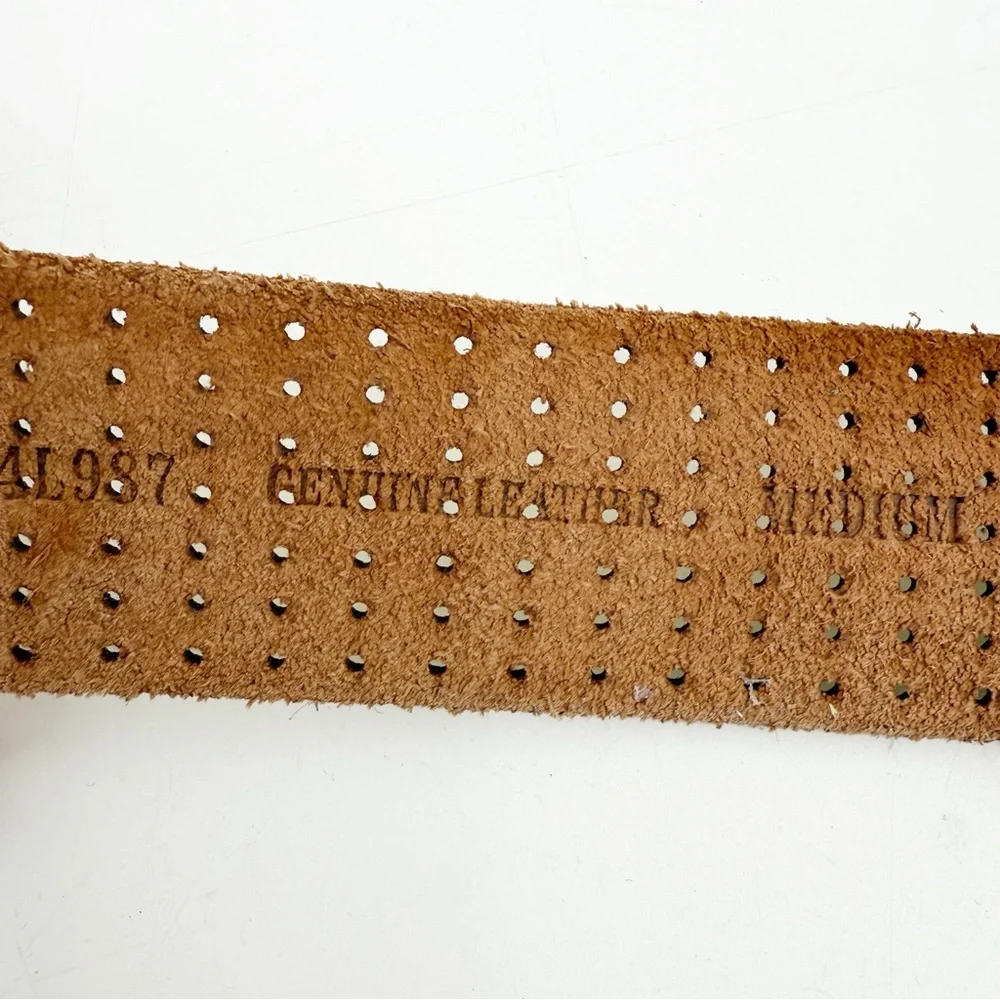 AEROPOSTALE Perforated White & Tan Leather Belt, Size Medium